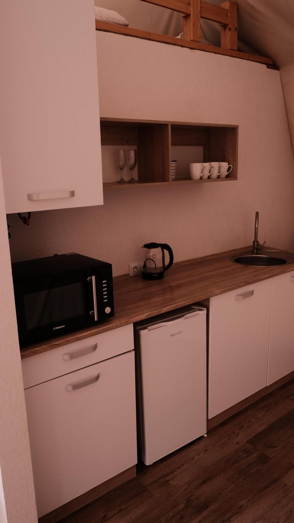 Hotel Глемпінг Де Вайб Worochta Zimmer foto